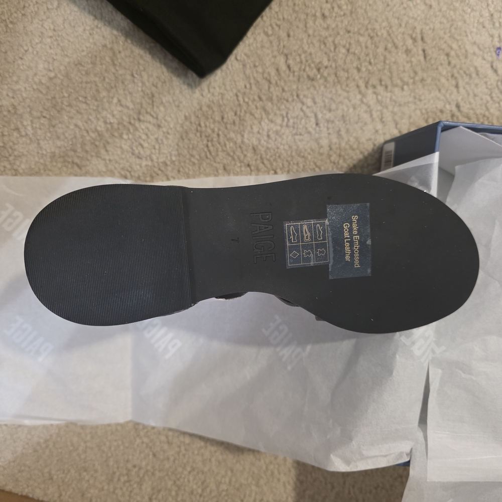 PAIGE Strappy Sandals - Picture 3 of 5